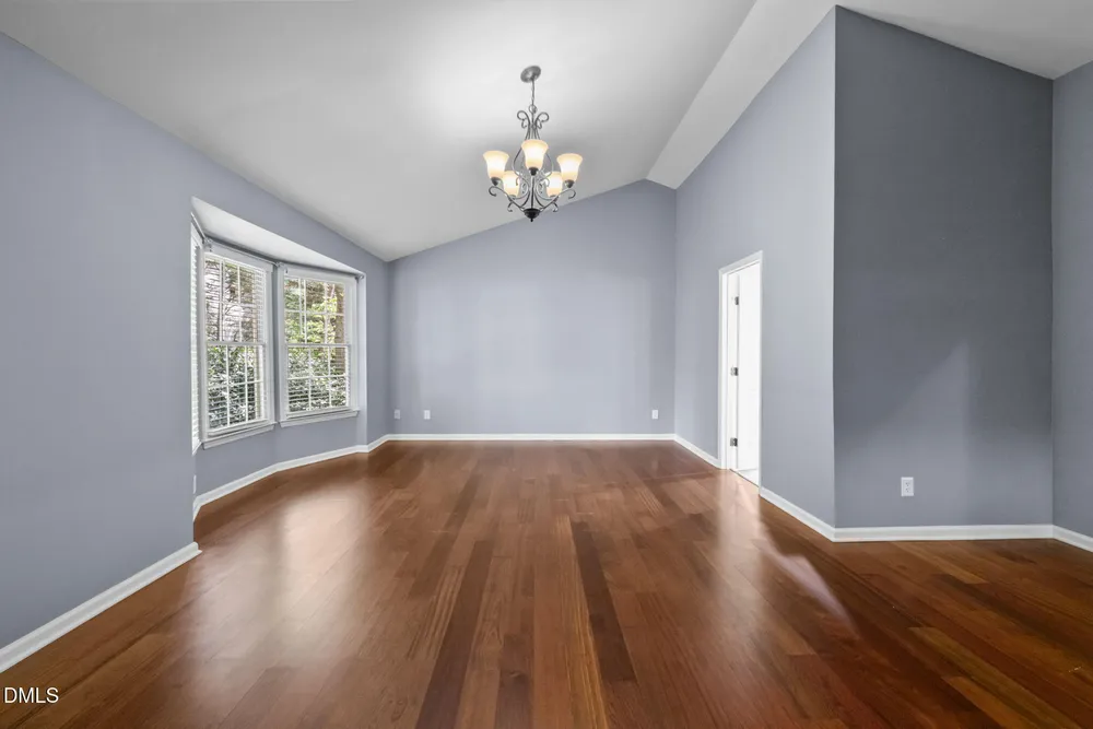 3020 Plaza Pl, Raleigh, NC 27612