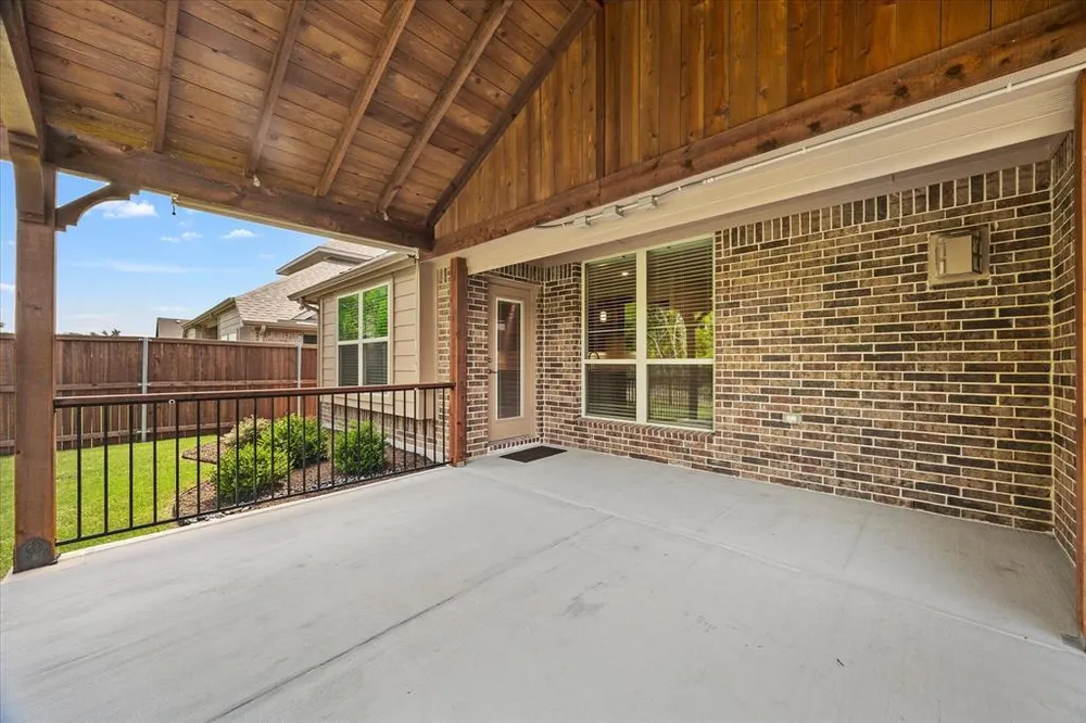 203 Dove Haven Dr, Wylie, TX 75098