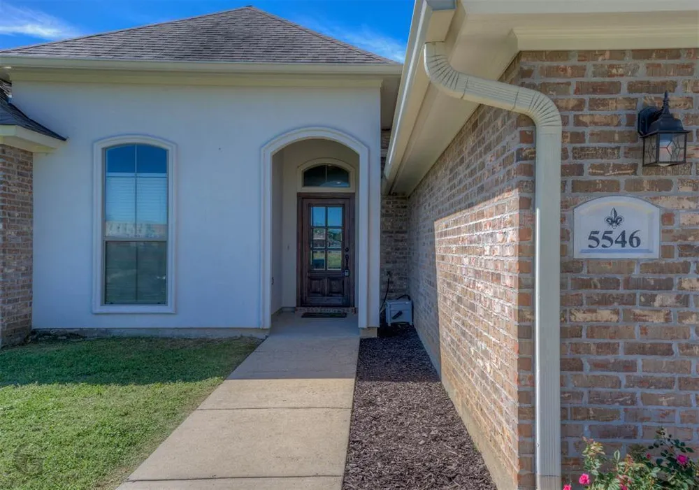 5546 Northwood South Rd, Shreveport, LA 71107