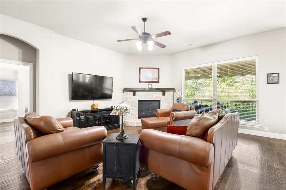 1016 Stanbridge Dr, Wylie, TX 75098