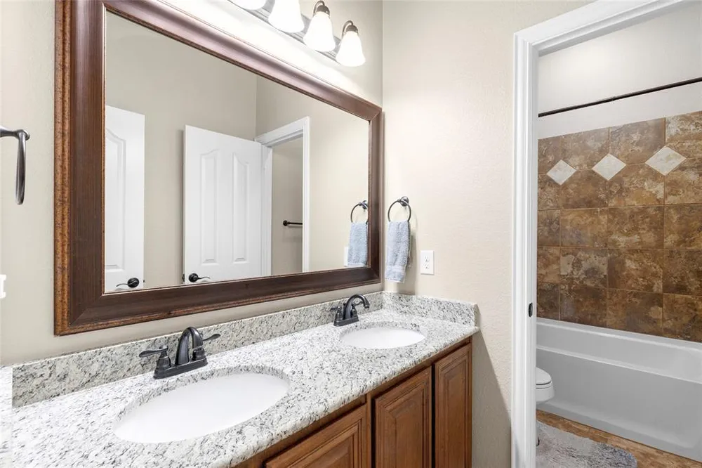 1016 Stanbridge Dr, Wylie, TX 75098