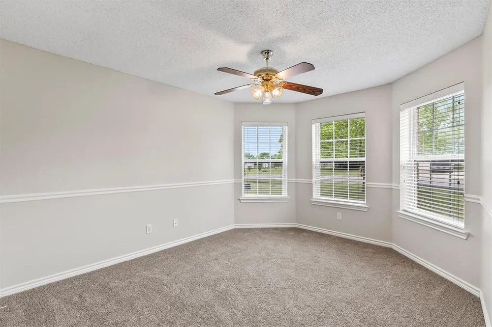 6581 Meadow Ridge Circle, Nevada, TX 75173