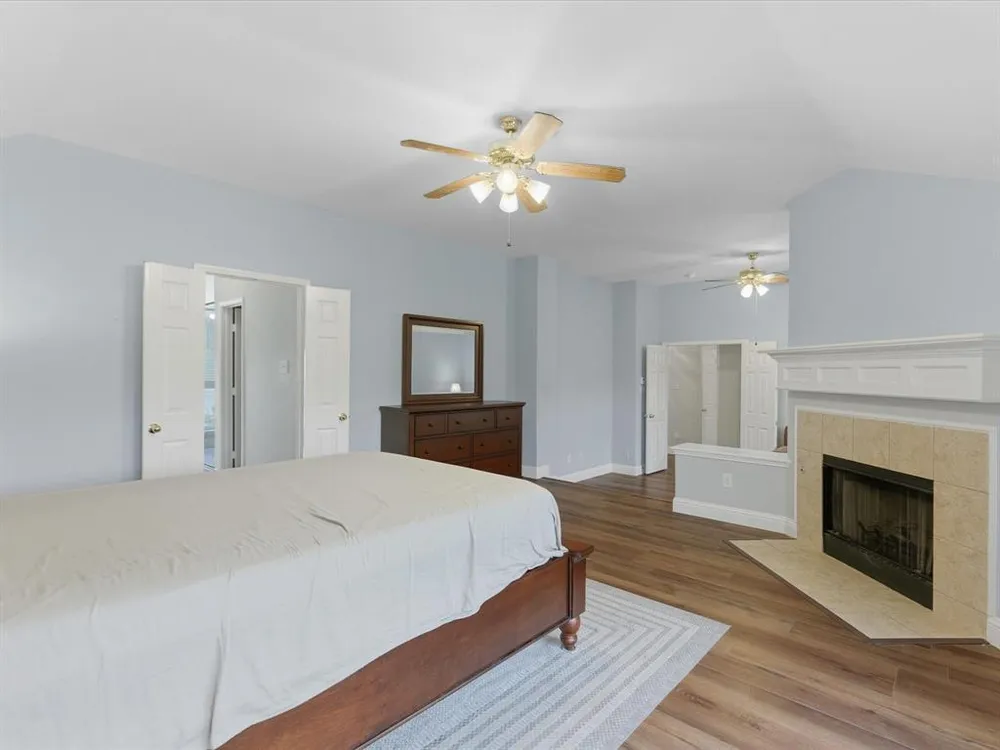 1104 Churchill Dr, Frisco, TX 75036