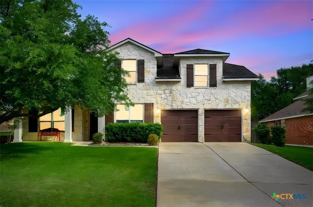 303 Crowfoot Dr, Harker Heights, TX 76548