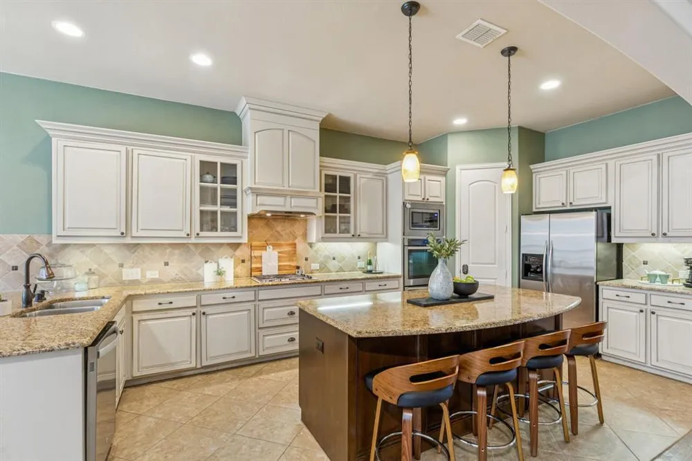112 Chatfield Dr, Rockwall, TX 75087