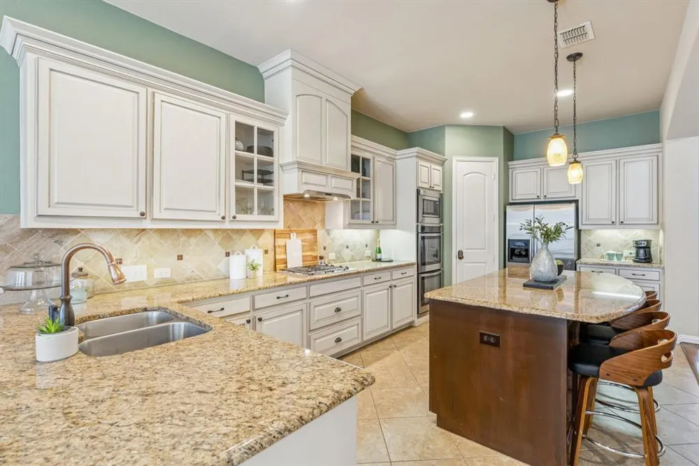 112 Chatfield Dr, Rockwall, TX 75087