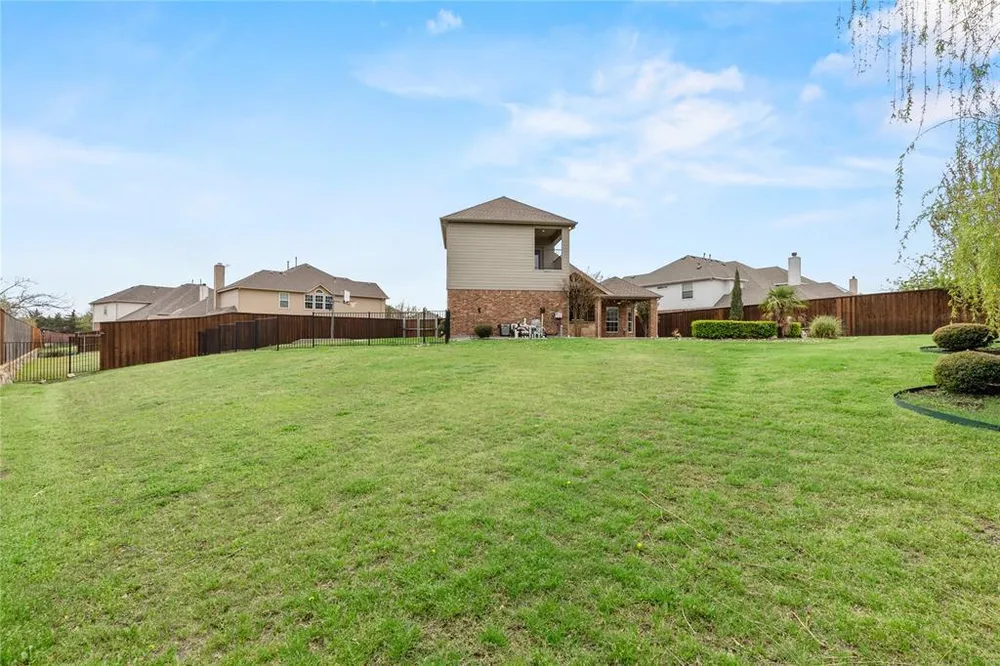 613 Windward Dr, Murphy, TX 75094