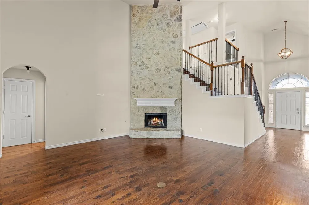 613 Windward Dr, Murphy, TX 75094