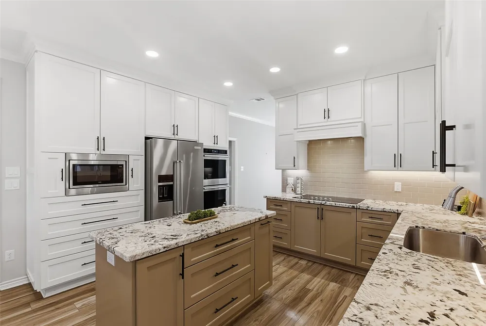 1405 Harpers Ferry Rd, College Station, TX 77845