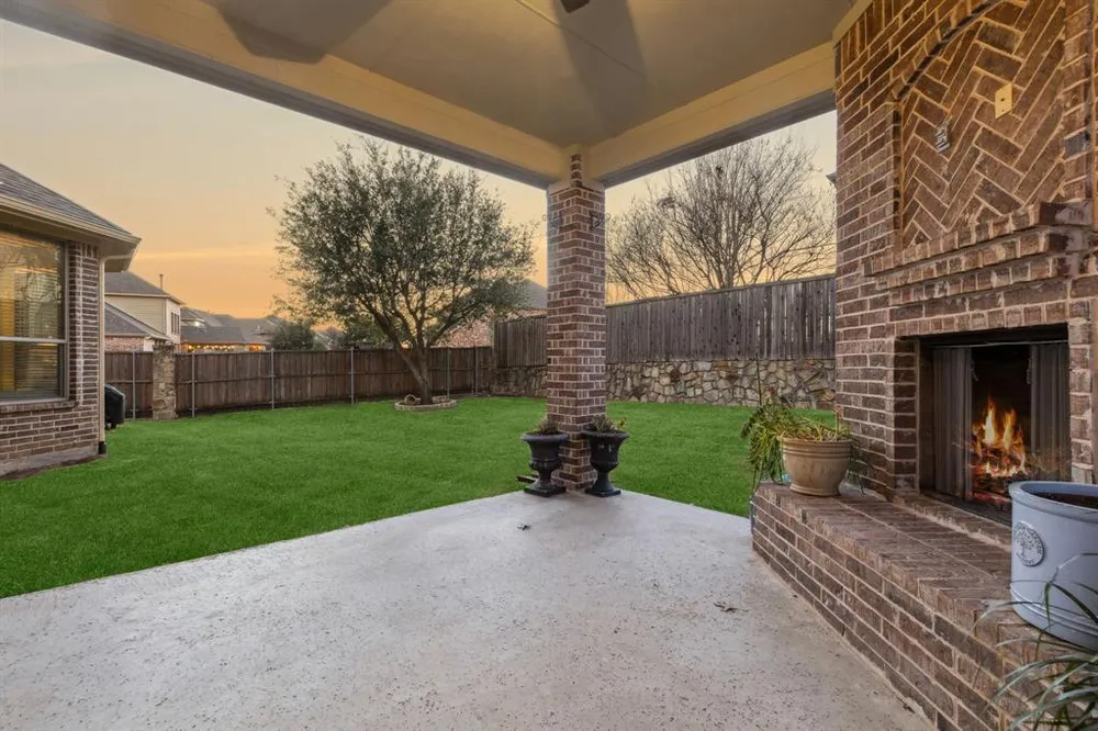 112 Chatfield Dr, Rockwall, TX 75087