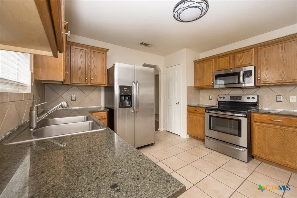 3501 Starfish Dr, Killeen, TX 76549