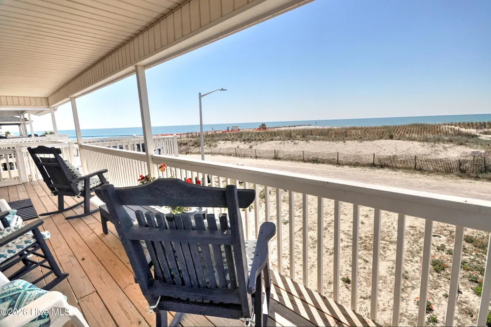 461 East Third Street, Ocean Isle Beach, NC 28469