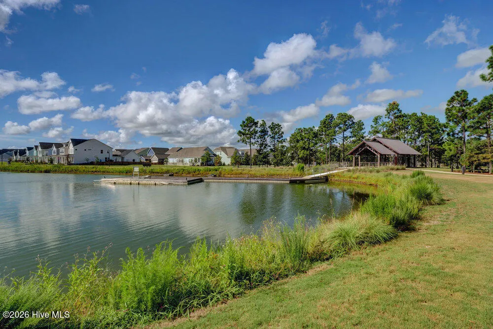 725 Wharton Ave, Wilmington, NC 28412