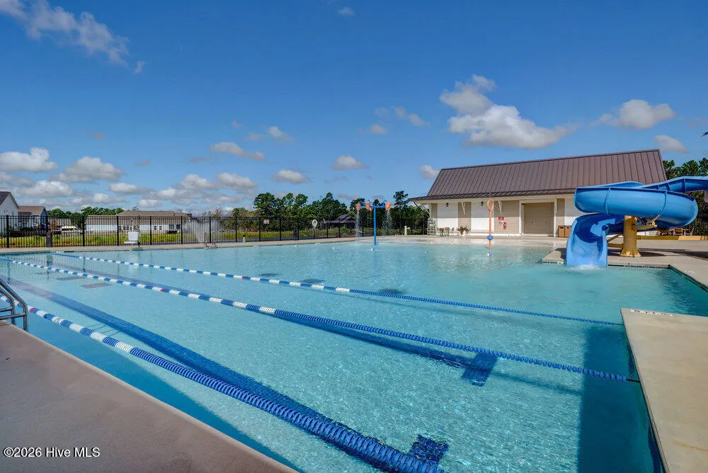 725 Wharton Ave, Wilmington, NC 28412