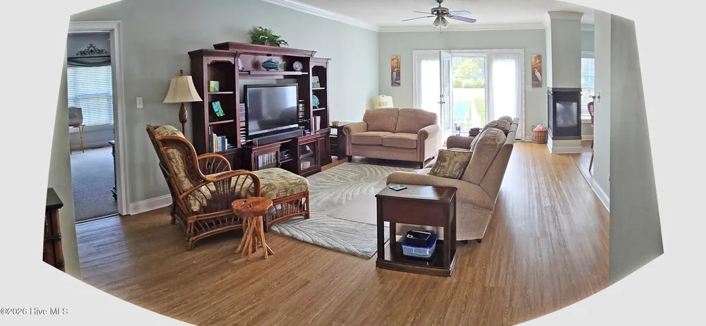 55 Country Club Dr, Shallotte, NC 28470