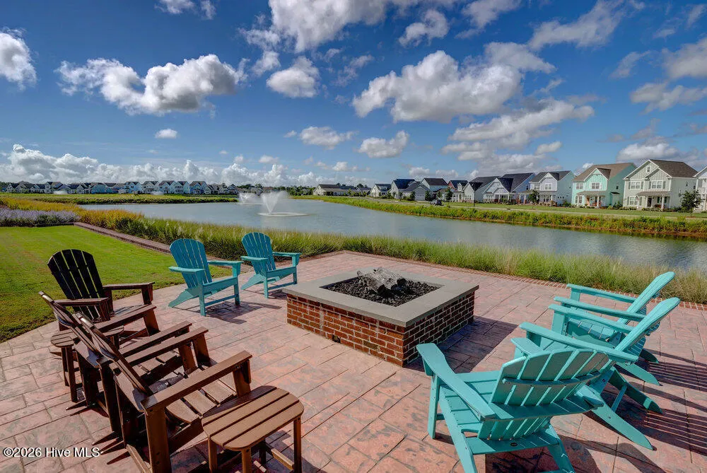 725 Wharton Ave, Wilmington, NC 28412