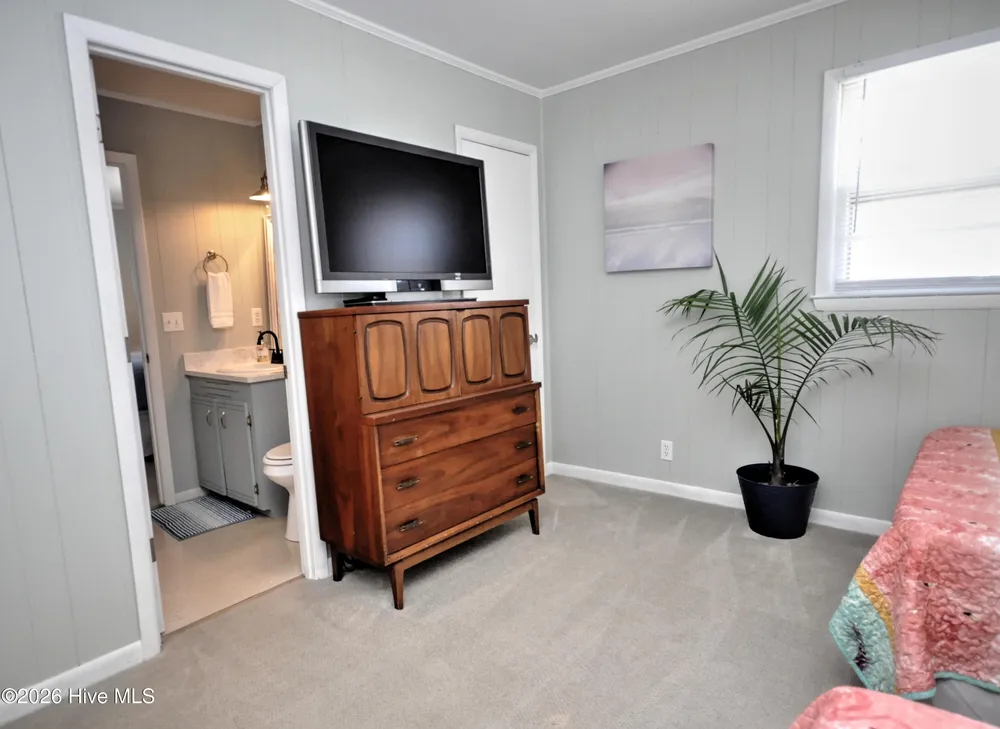 461 East Third Street, Ocean Isle Beach, NC 28469