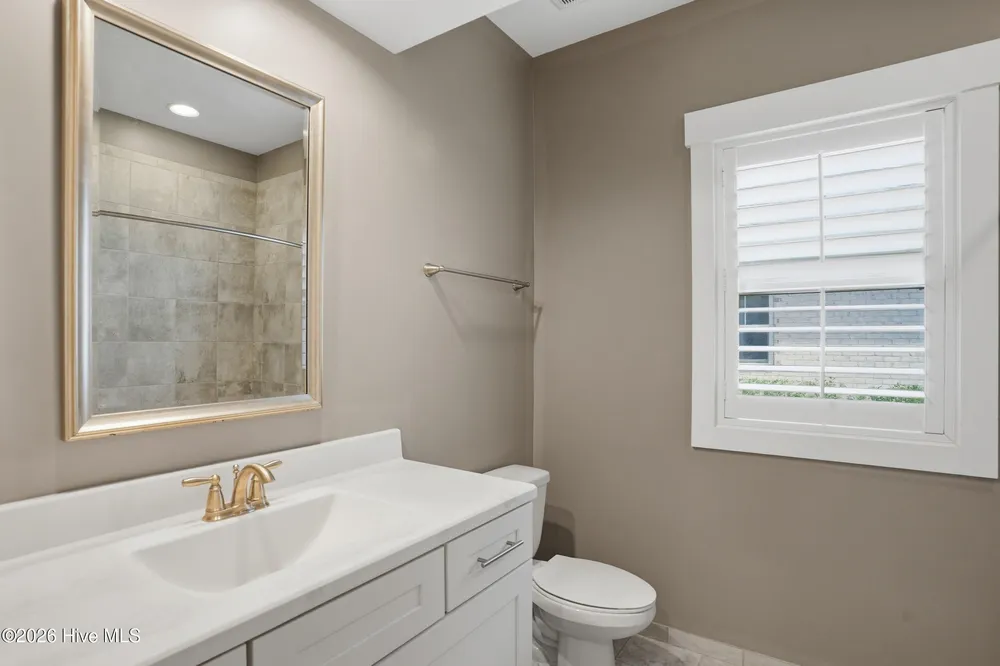 2148 Whiskey Branch Dr, Wilmington, NC 28409