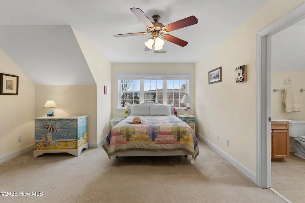1019 Meadowgrass Ln, Leland, NC 28451