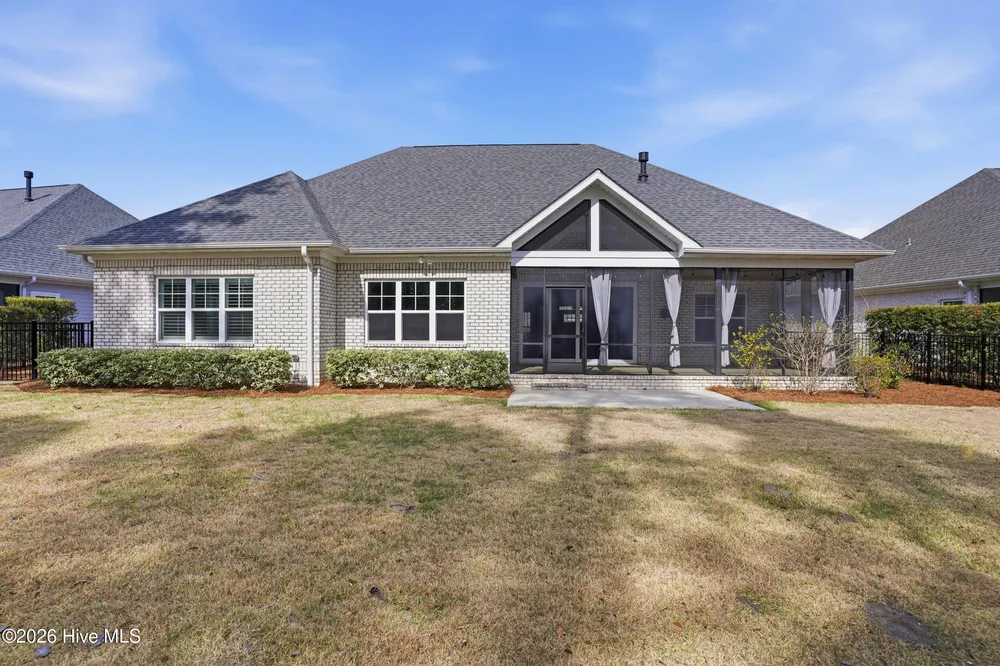 2148 Whiskey Branch Dr, Wilmington, NC 28409
