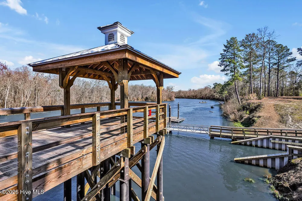 9599 Fallen Pear Ln NE, Leland, NC 28451
