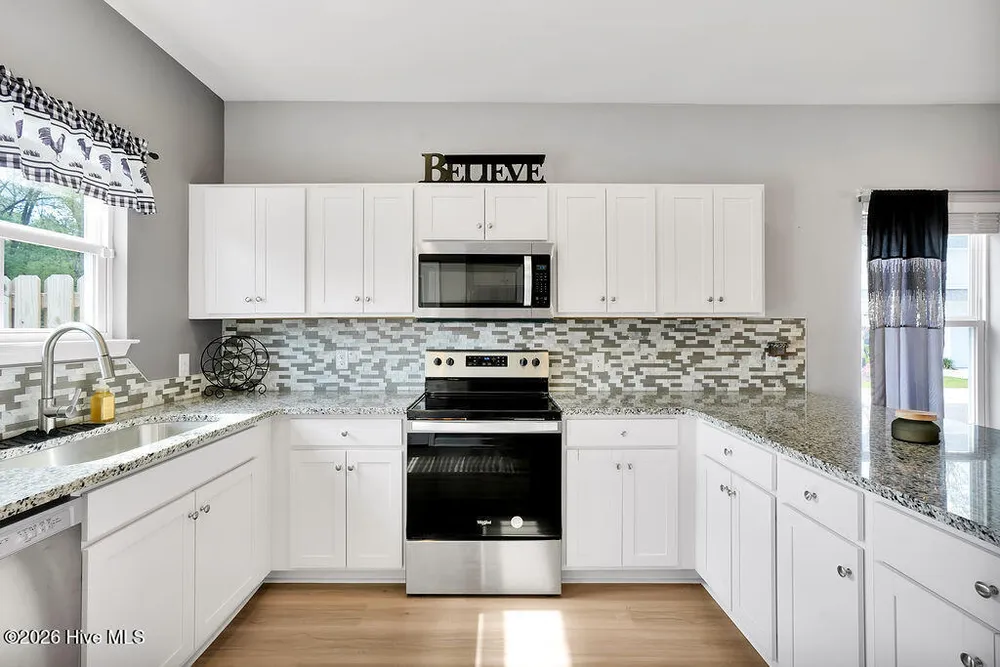 3016 Portico Ct, Leland, NC 28451