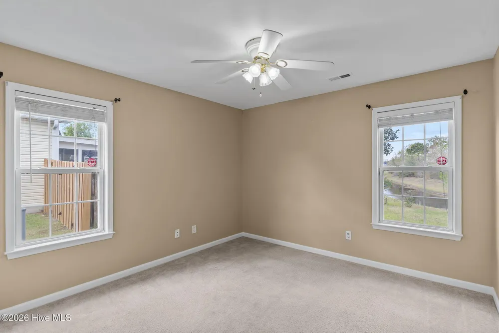 7208 Grizzly Bear Ct, Wilmington, NC 28411