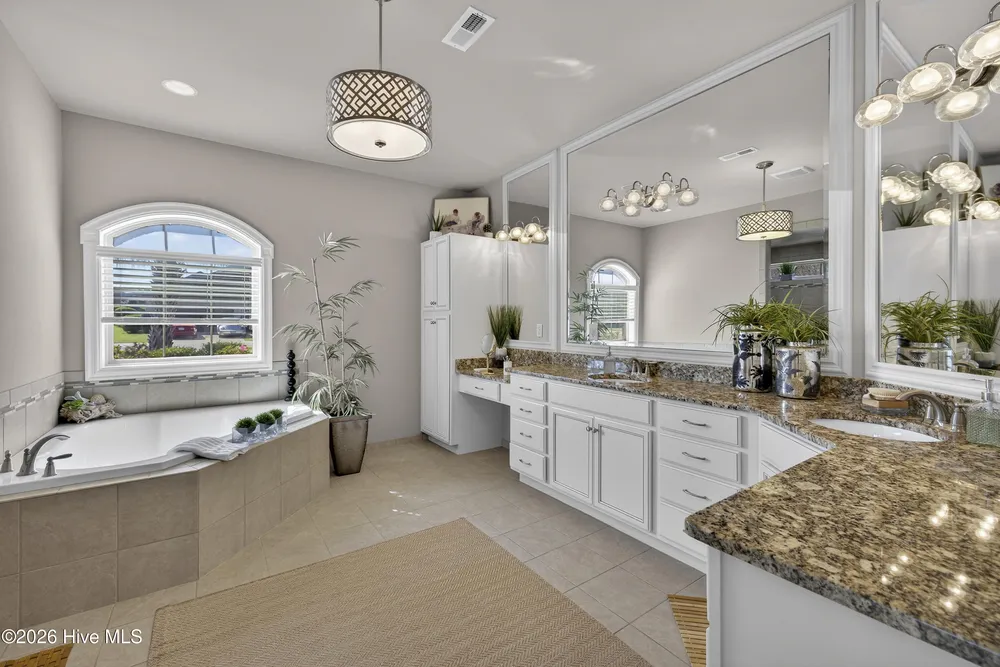 309 Jacob Mott Dr, Wilmington, NC 28412