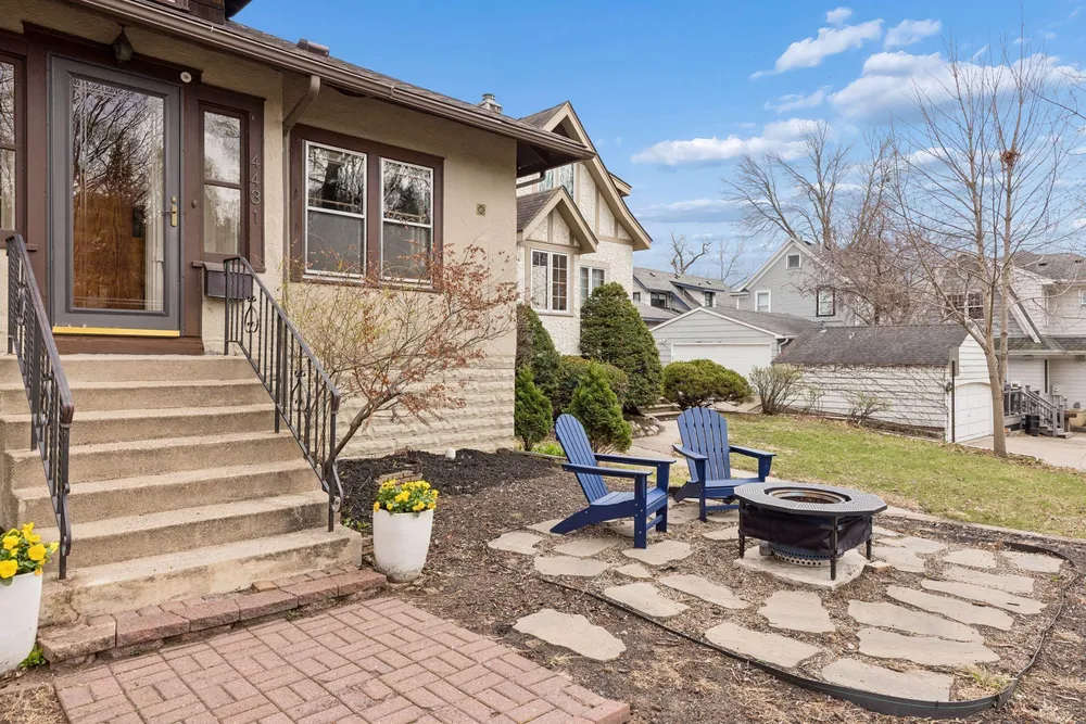 4431 Thomas Ave S, Minneapolis, MN 55410