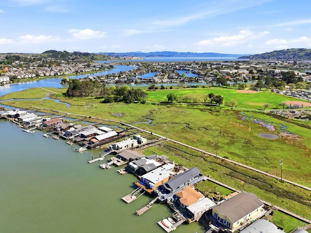 21 Boardwalk One, Larkspur, CA 94939