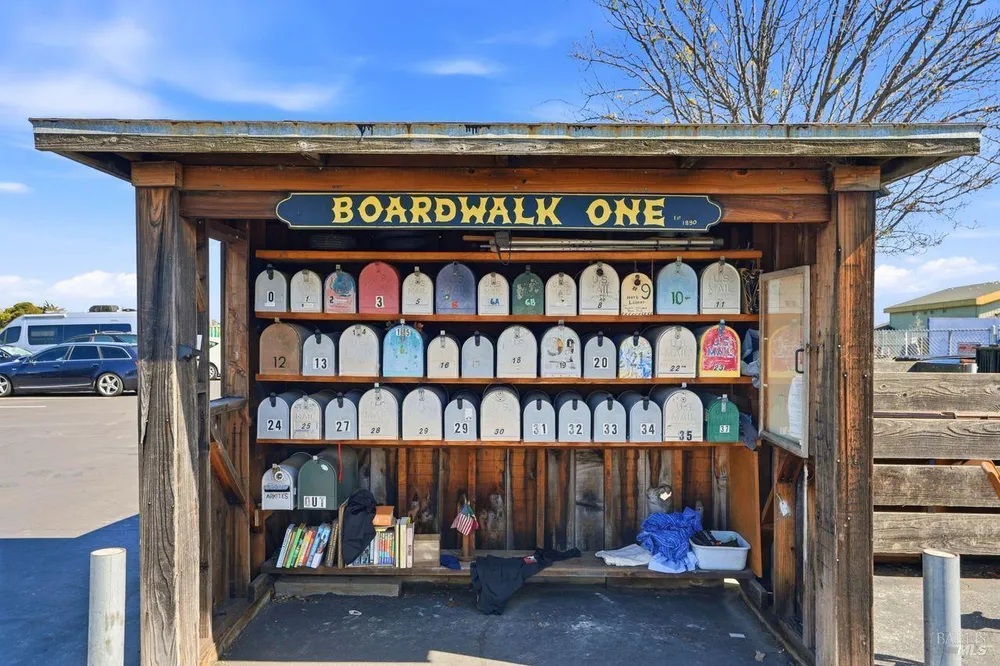 21 Boardwalk One, Larkspur, CA 94939