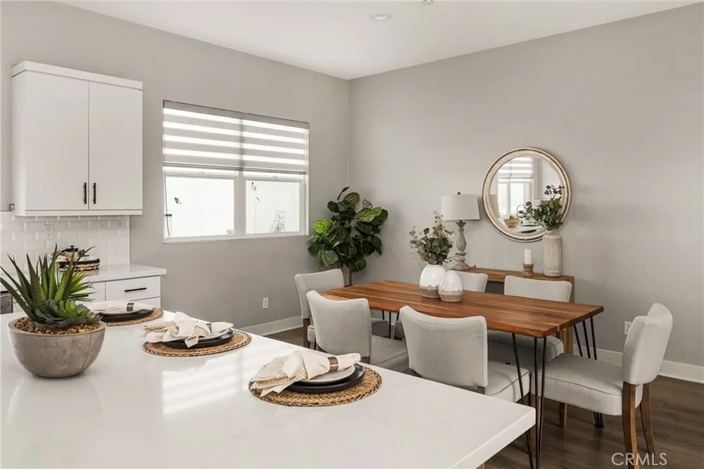 955 E Mason Ln, Anaheim, CA 92805