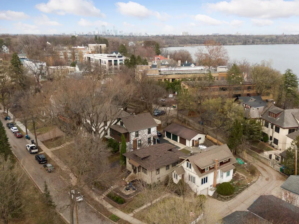 4431 Thomas Ave S, Minneapolis, MN 55410