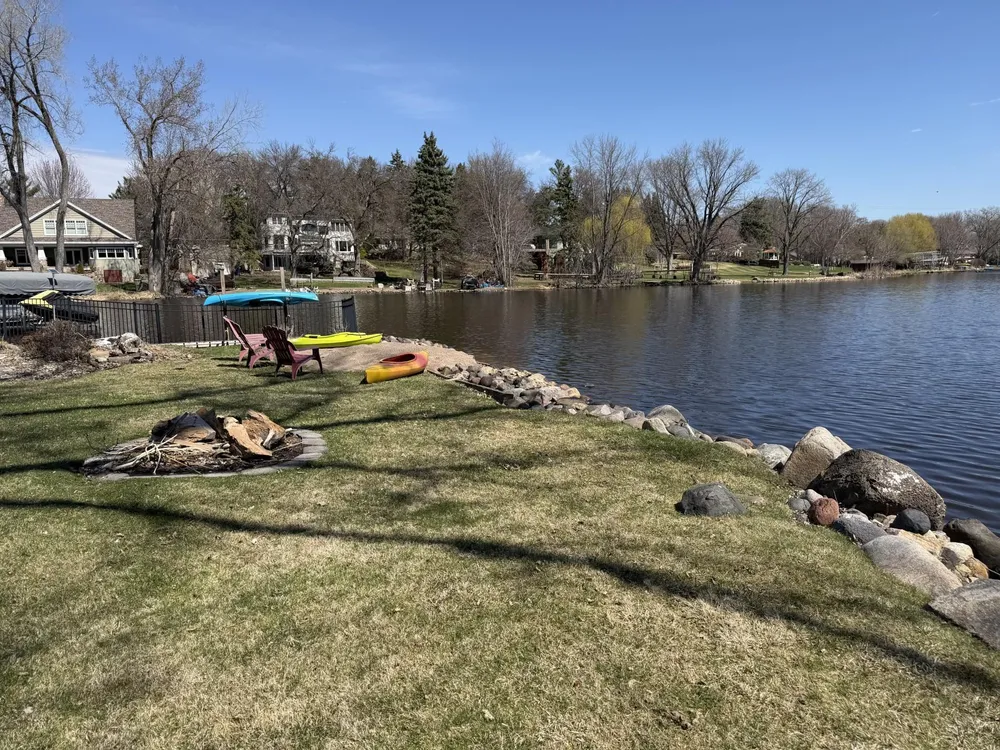 2065 Long Lake Rd, New Brighton, MN 55112