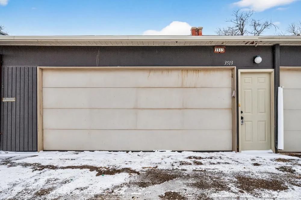 3513 37th Ave NE, St Anthony, MN 55421