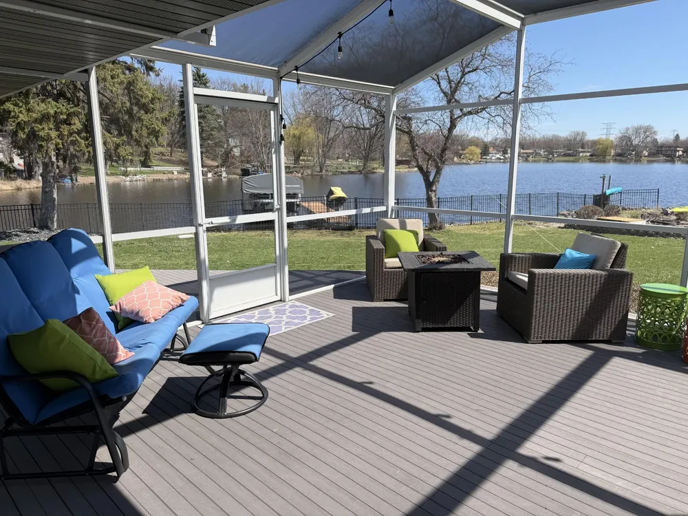 2065 Long Lake Rd, New Brighton, MN 55112