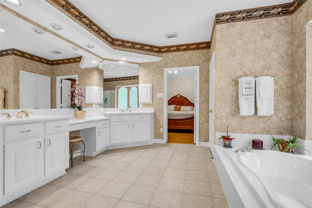 10419 Clubhouse Circle, Magnolia, TX 77354