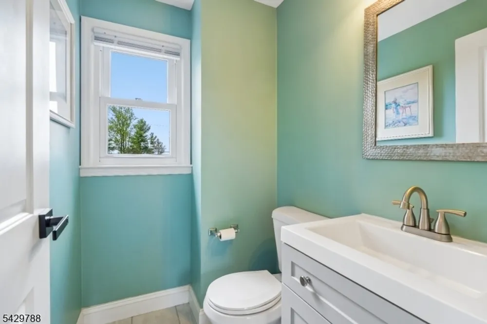 27 Dogwood Rd, Morris, Morris Plains Borough, NJ 07950