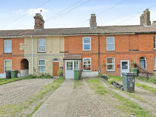 Norwich Road, Derehamphoto