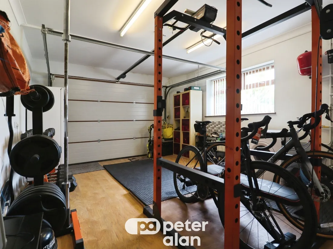 Property photo 28