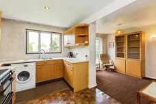 Hilltop Road, Earley, Reading