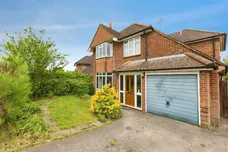 Hilltop Road, Earley, Reading