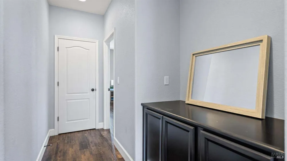 8018 Kenai Ct, Vacaville, CA 95687