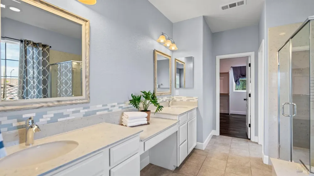 8018 Kenai Ct, Vacaville, CA 95687