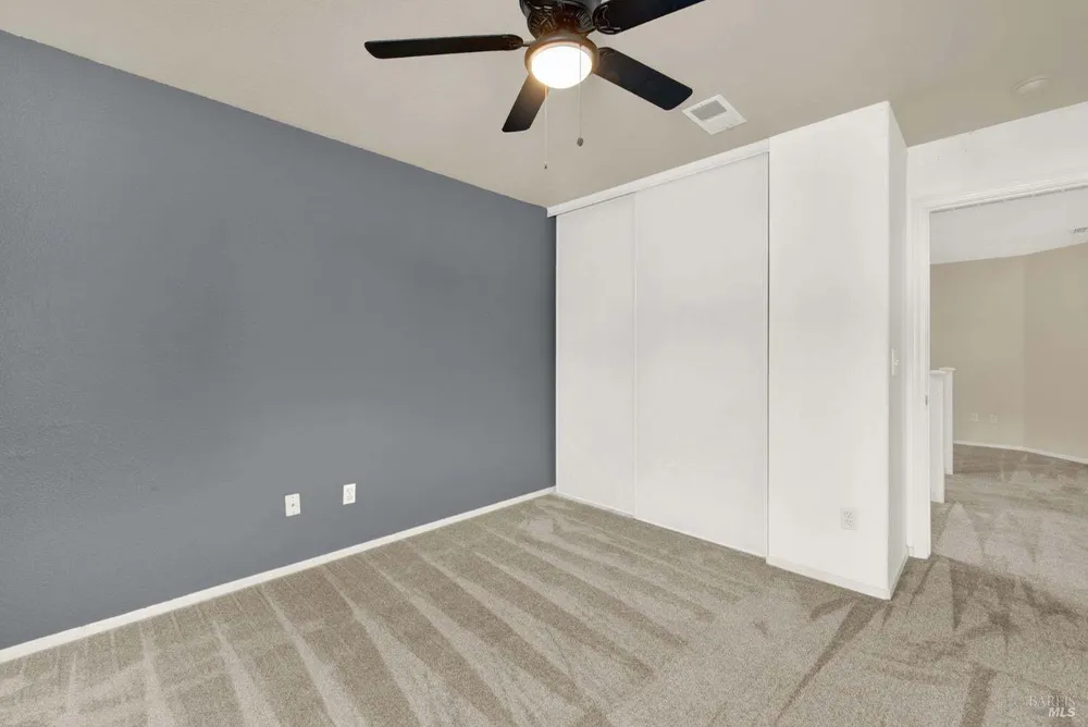 943 Fallsgrove Way, Vacaville, CA 95687