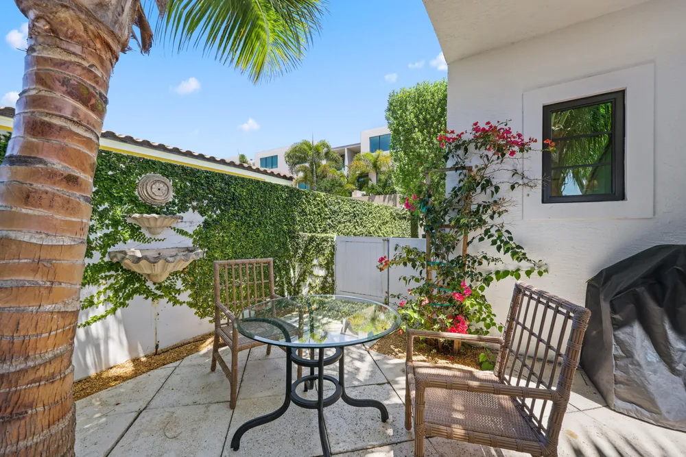 1227 SOUTHWAYS ST, Delray Beach, FL 33483