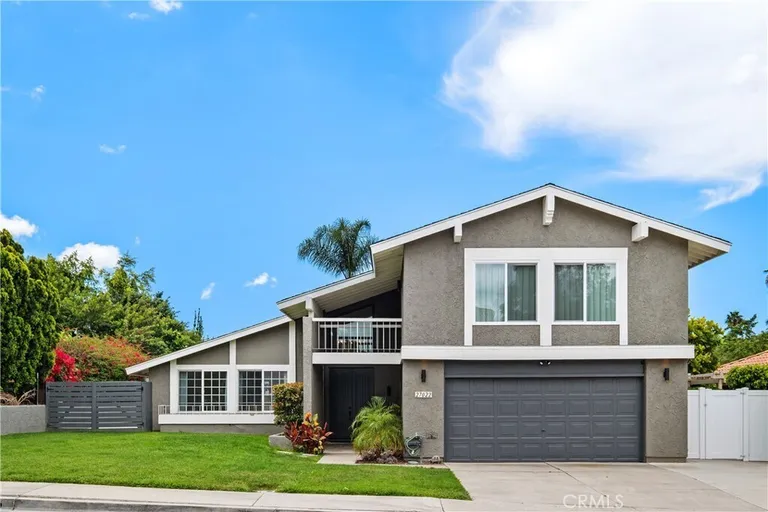 27022 Mariscal Ln, Mission Viejo, CA 92691