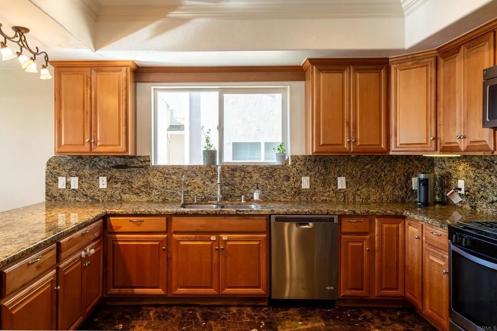 1657 Coronado Ave, Spring Valley, CA 91977