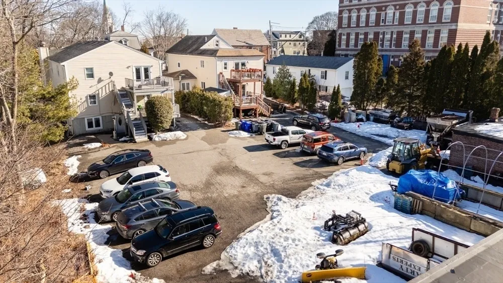 47 Dighton St, Boston, MA 02135