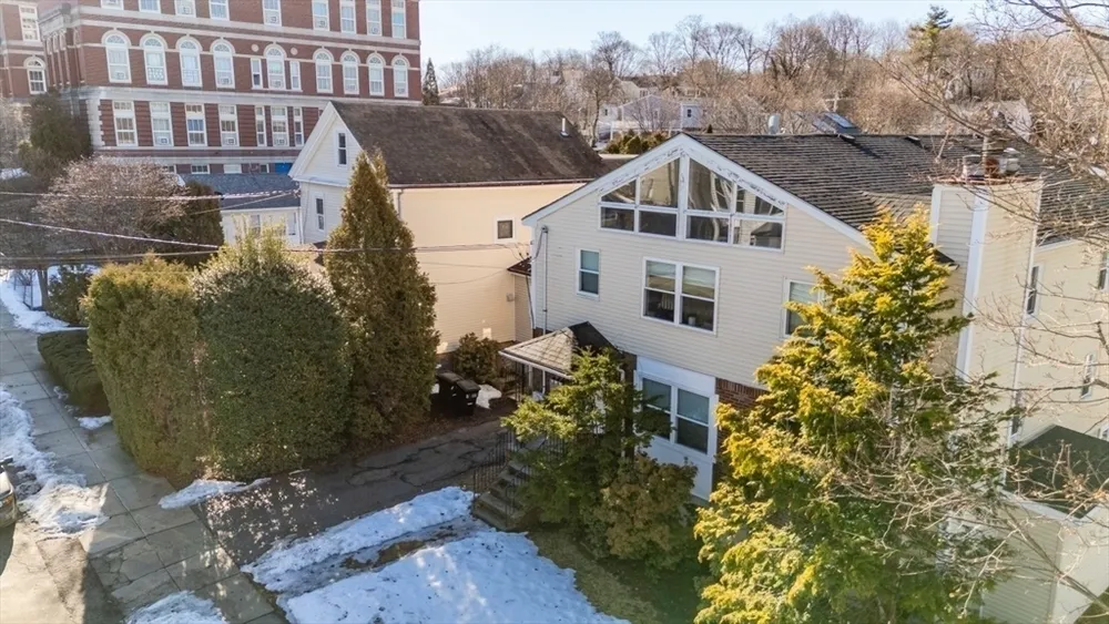 47 Dighton St, Boston, MA 02135